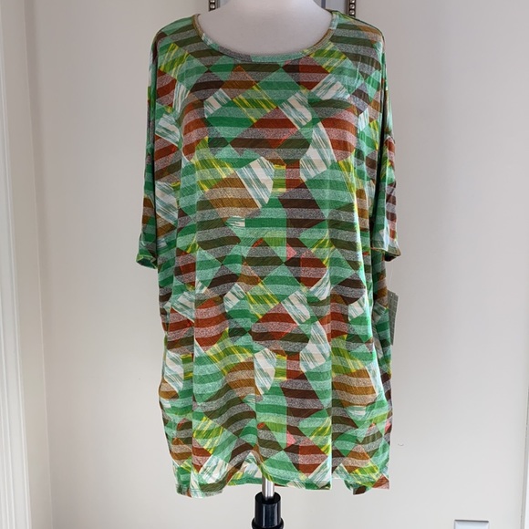 • Lularoe Irma Top • - Picture 3 of 5